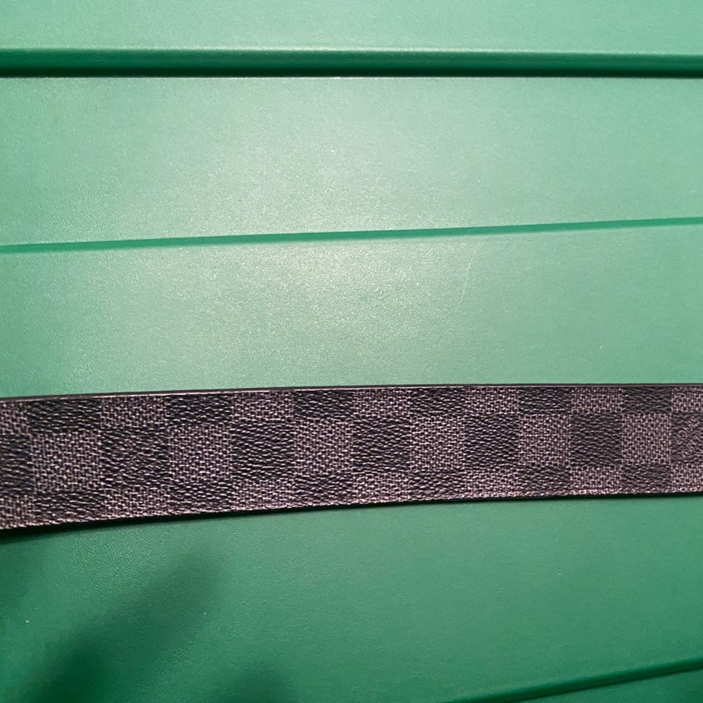 Louis Vuitton Damier Reversible Belt - Picture 5 of 6